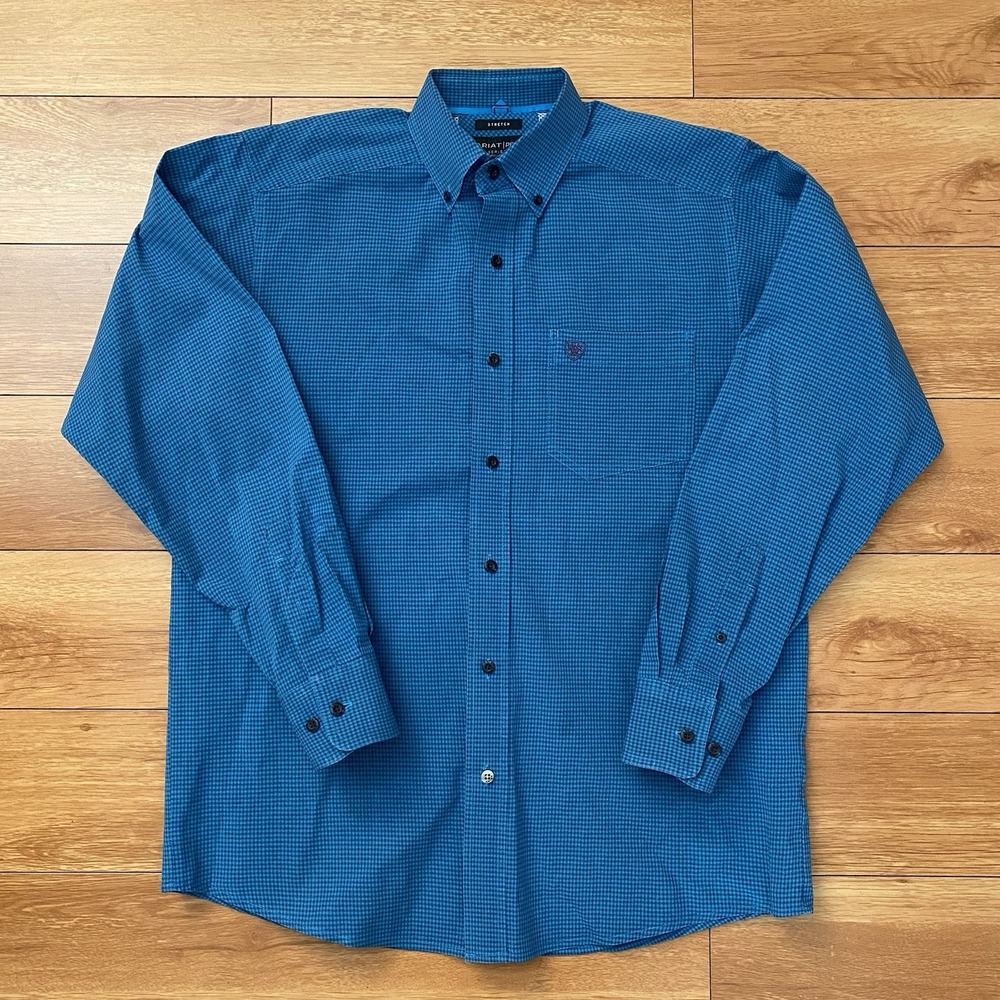 Ariat Pro Series Men's Long Sleeve Plaid Button Down Blue Shirt Small